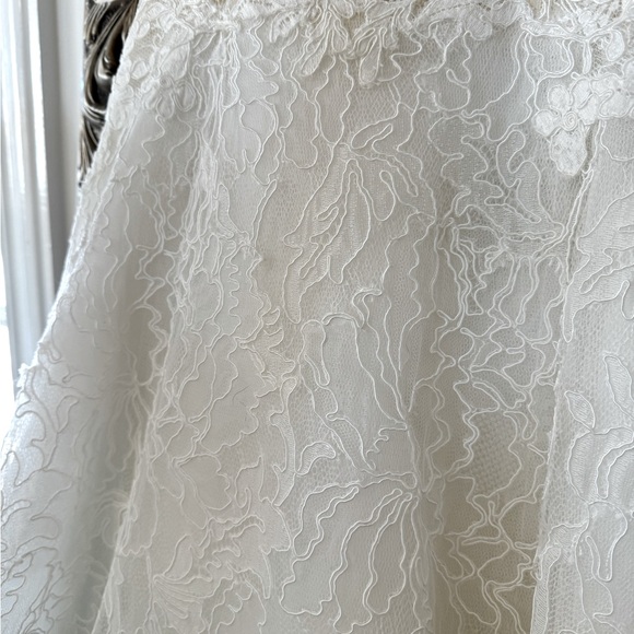 Anne Barge Evermore in Color Soft White, Size 8 - Picture 8 of 10